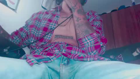 king online show from April 1, 8:04 am