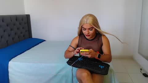 Snapshot of skhylar777 chatting on September 30, 6:29 pm Brithany Williams online show from September 30, 6:29 pm