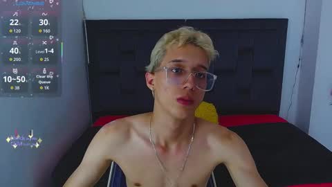 Snapshot of skinny_bigcock20 chatting on September 22, 7:07 pm skinny_bigcock20 online show from September 22, 7:07 pm