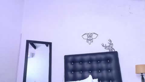 skinny_hottie18 online show from March 7, 5:49 pm