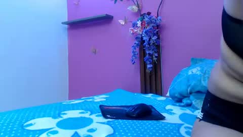 barbi online show from June 22, 3:25 am