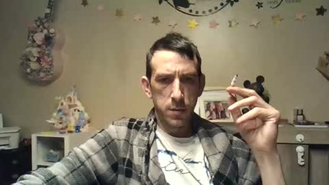 SkinnyBigCock2 online show from April 7, 3:41 am