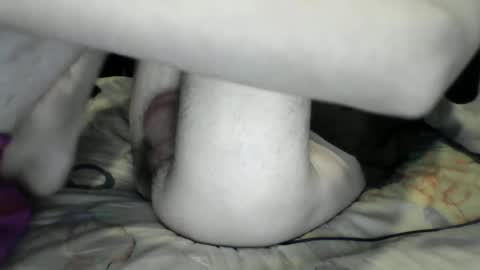 skinnycuteb0y online show from June 27, 1:44 am