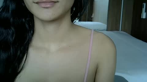 Snapshot of skinnykittencam chatting on September 25, 4:58 pm skinnykittencam online show from September 25, 4:58 pm