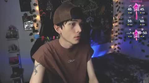 skiny_dann online show from August 2, 2:24 am