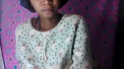 skinygirl2 online show from June 21, 3:29 pm