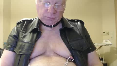 sklave_ol online show from June 7, 8:14 pm
