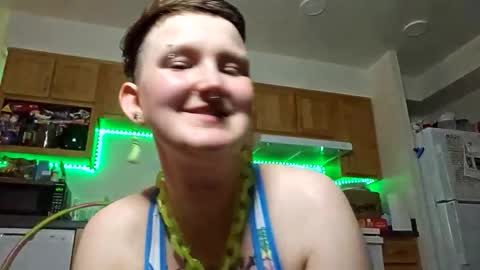 Skyisacutie online show from December 17, 8:54 am