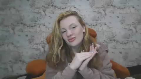 Skyler online show from October 10, 4:35 pm