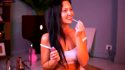 Skyler online show from December 20, 6:20 am