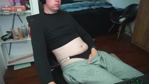 skylinebaby online show from June 5, 6:35 pm