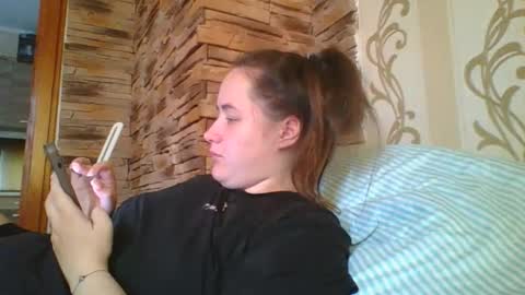 Snapshot of skyressie333 chatting on October 11, 7:57 am skyressie333 online show from October 11, 7:57 am