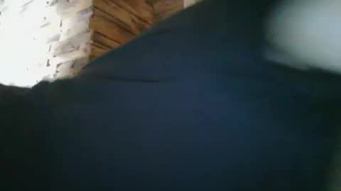 Snapshot of skyressie333 chatting on October 7, 2:24 pm skyressie333 online show from October 7, 2:24 pm