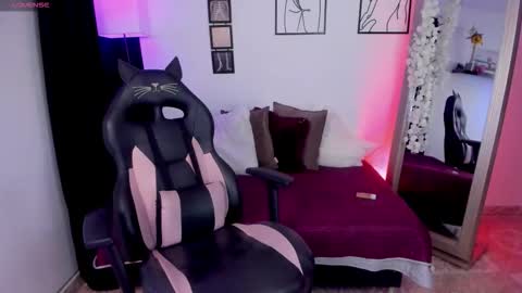 cielo     online show from December 3, 11:38 pm