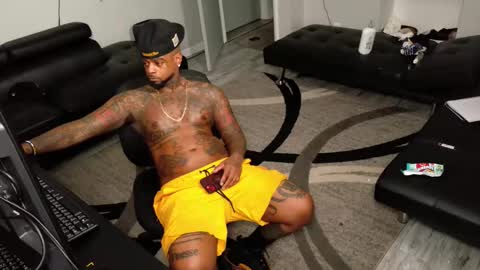 nasty twitter KASHCARTERATL online show from April 1, 5:21 pm