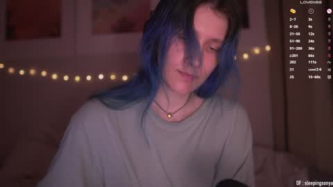 Snapshot of sleepingsonya chatting on December 23, 9:08 pm Sonya online show from December 23, 9:08 pm