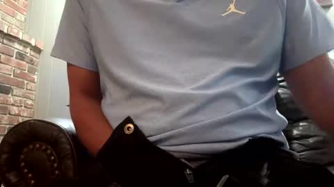 slick2285 online show from January 10, 8:20 am