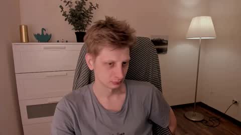 Andy online show from March 1, 3:38 pm