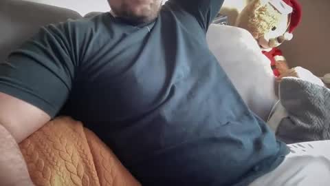 just chillin online show from February 20, 7:45 am