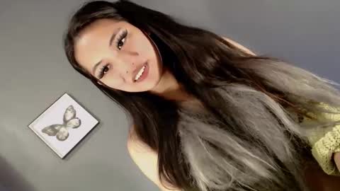 slut4attention online show from May 12, 6:00 am