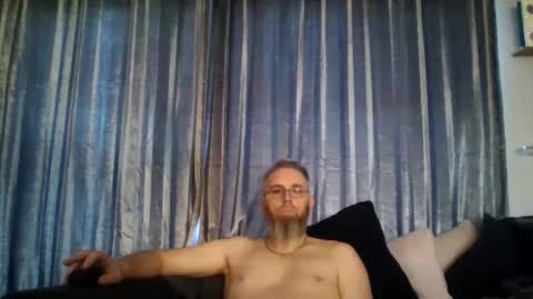 slutfucker20 online show from November 30, 9:16 am