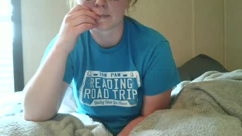 Slutty redhead3 online show from June 14, 4:20 pm
