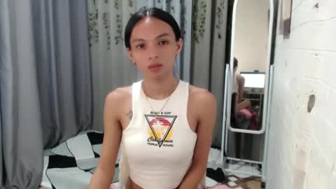 Snapshot of sluttychie chatting on February 4, 11:38 pm CHIE CHIE online show from February 4, 11:38 pm