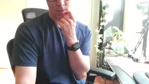 sluttyputtyxxx online show from April 14, 1:36 pm