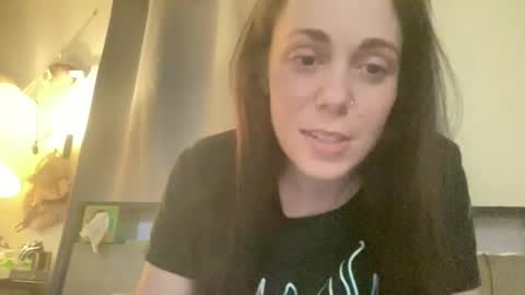 SluttySarah2467 online show from February 25, 10:46 pm