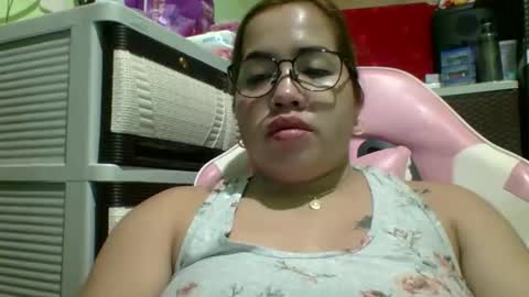 Lovewella online show from May 9, 3:51 pm