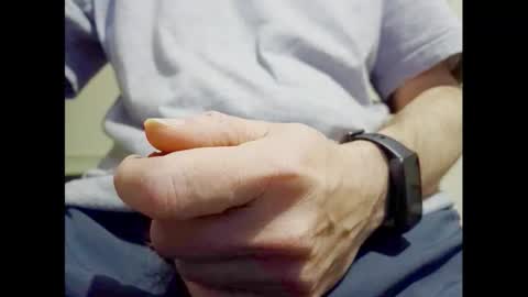 Small Hairy Uncut online show from October 29, 4:31 pm