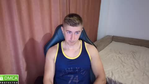smanking22 online show from May 6, 5:46 am