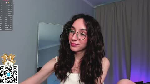 Elizabeth online show from April 19, 5:41 am