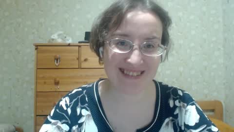 smart_rose online show from April 16, 9:37 pm