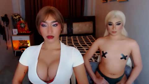 smasherqueen online show from October 26, 11:00 am