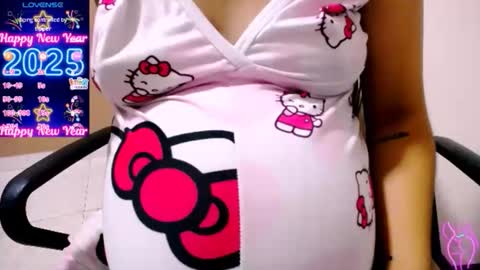 smeralda_24 online show from December 18, 12:17 am