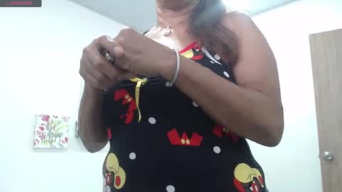 Smileth online show from October 3, 1:19 pm