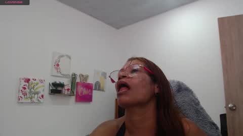 Smileth online show from October 6, 5:42 pm