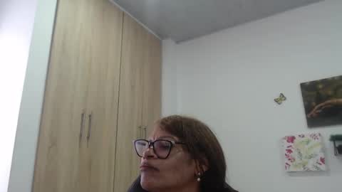 Smileth online show from February 20, 1:57 pm