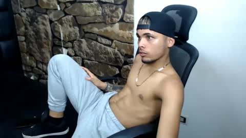 benja online show from December 12, 11:36 pm