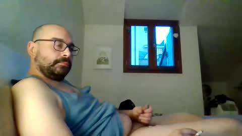 smoker985 online show from December 3, 6:47 am