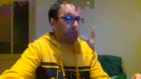 luca online show from October 19, 9:41 pm