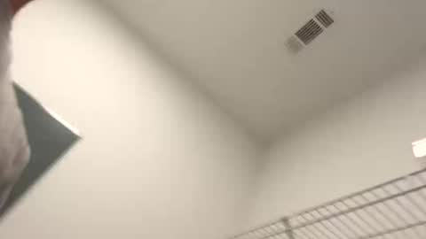 smokeymt420 online show from October 8, 11:54 pm