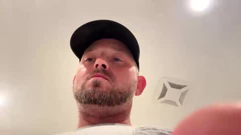 smokeymt420 online show from September 27, 4:21 am