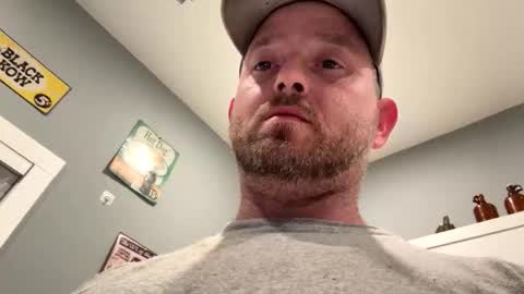 smokeymt420 online show from March 10, 7:12 am