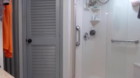 smoothbtm7 online show from September 27, 11:35 pm