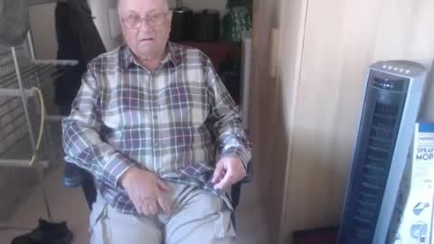 smoothmutton online show from March 21, 3:38 pm