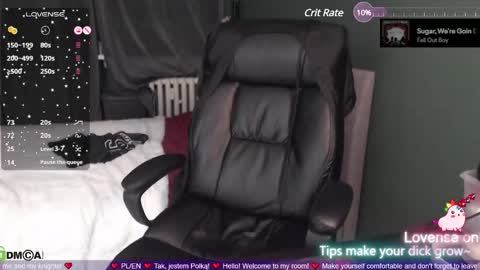 Strawberry Muffin online show from February 18, 9:09 pm