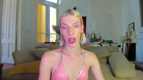   online show from January 18, 2:48 pm