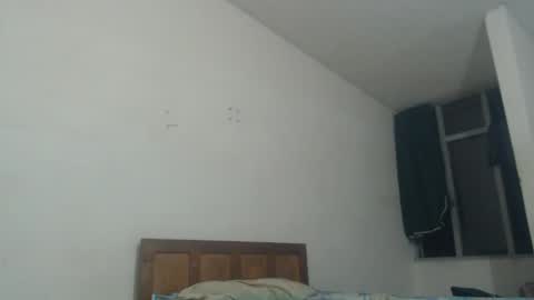 Snapshot of snackontime19 chatting on October 6, 6:53 am snackontime19 online show from October 6, 6:53 am
